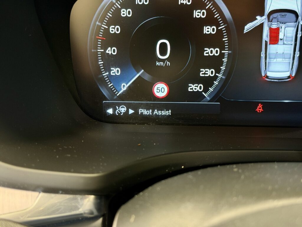 Volvo V60, image 18