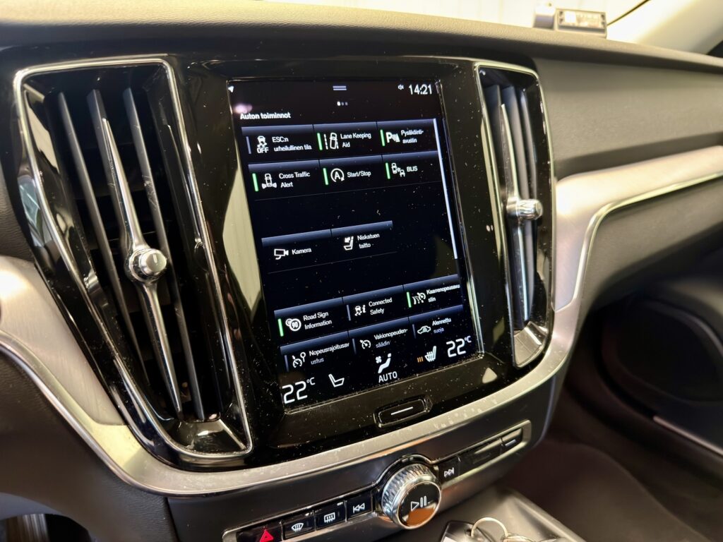 Volvo V60, image 20