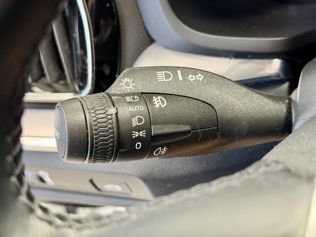 Volvo V60, image 26