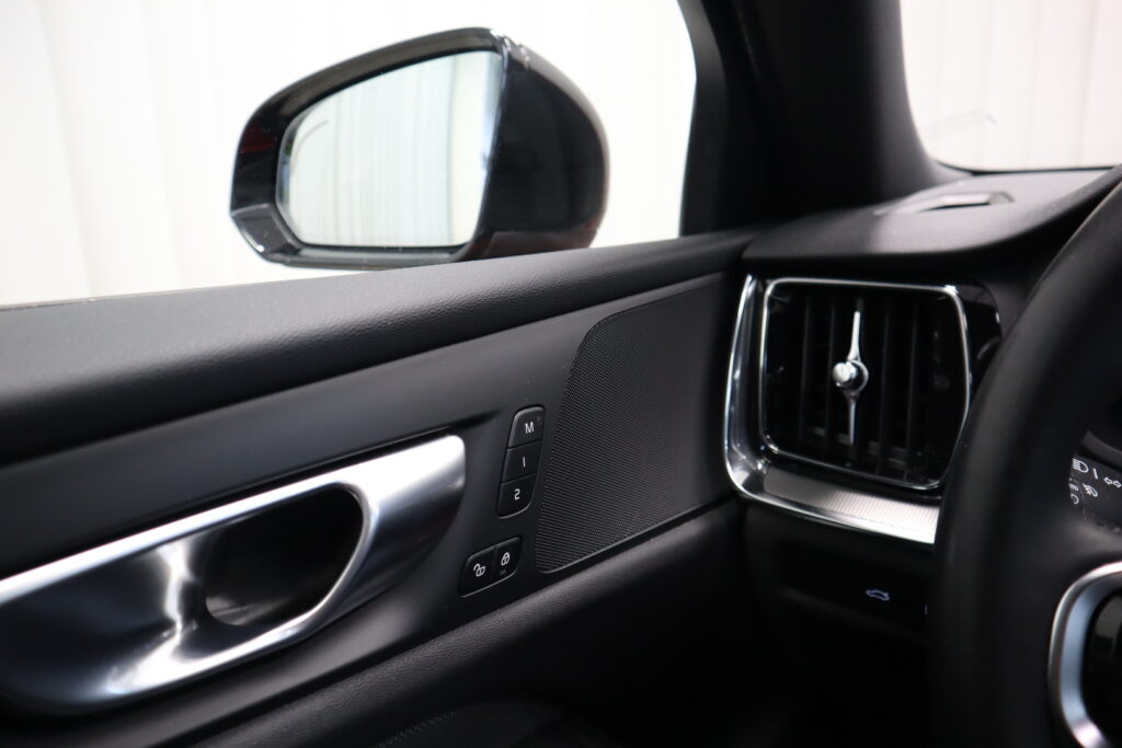 Volvo S60, image 13