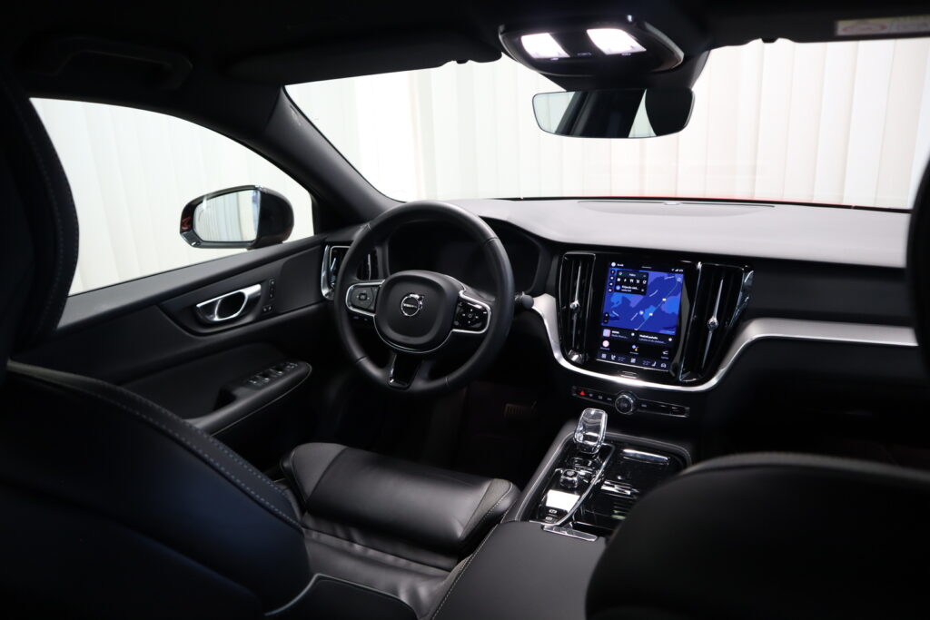 Volvo S60, image 22