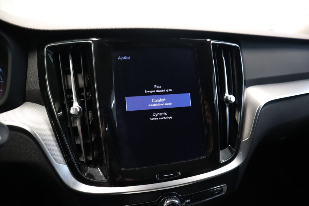 Volvo V60, image 15