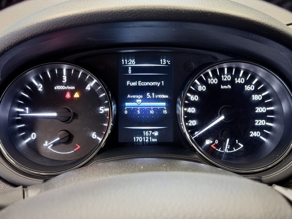 Nissan Pulsar, image 9