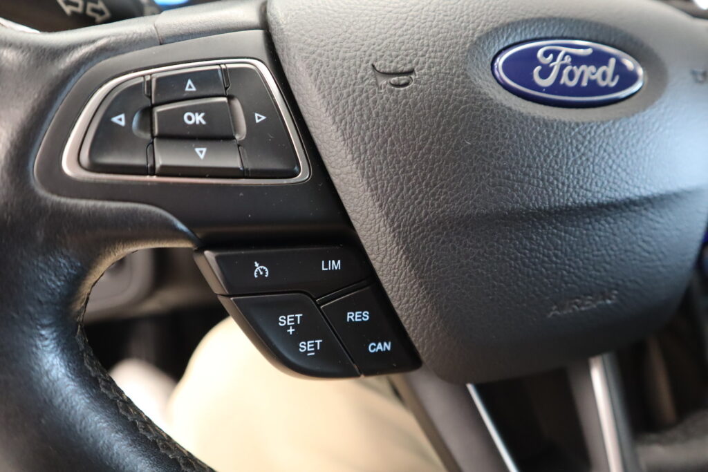 Ford Kuga, image 16