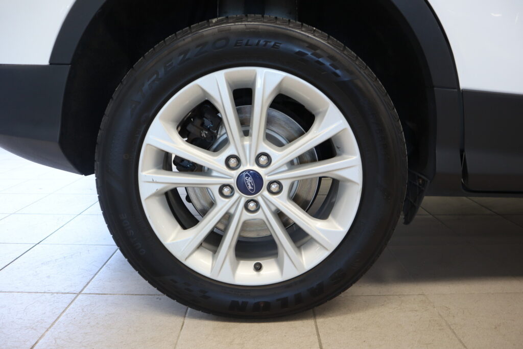 Ford Kuga, image 23
