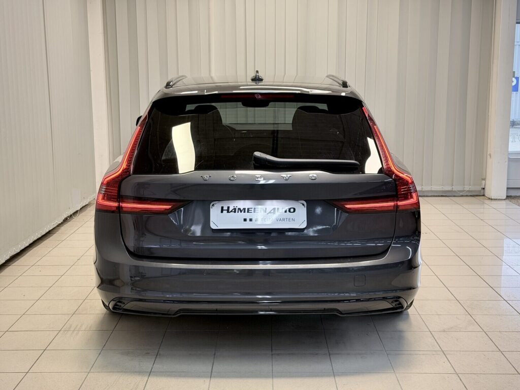 Volvo V90, image 4