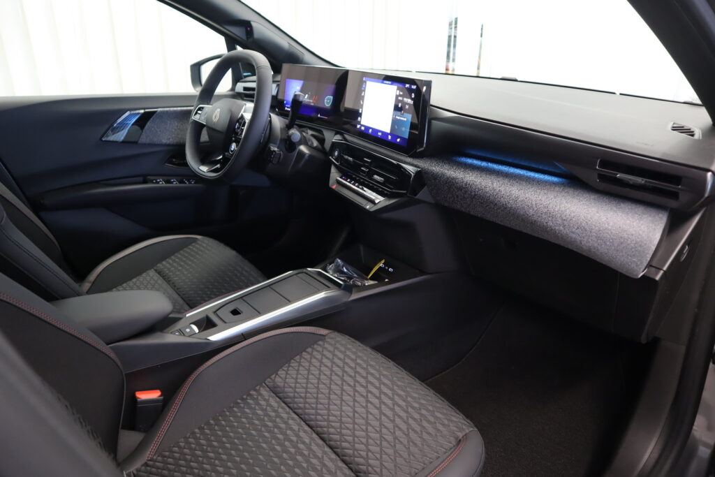 Renault Clio, image 12