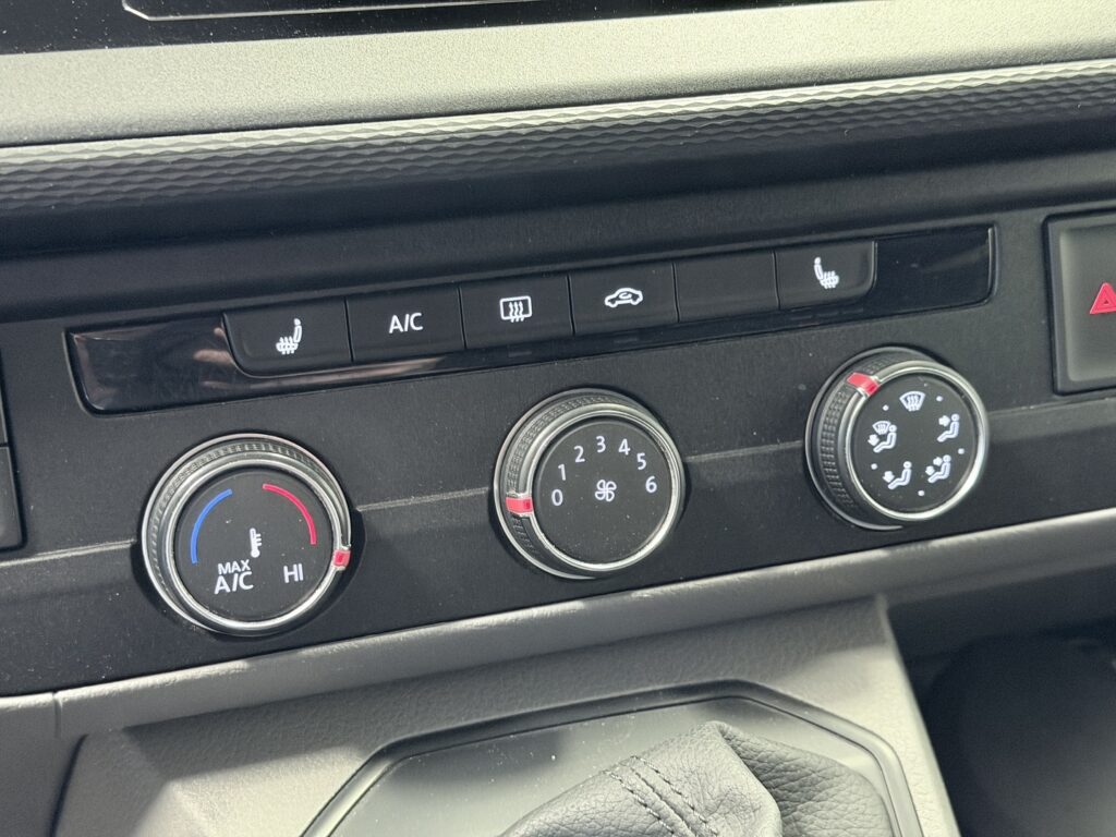 Volkswagen Transporter, image 11