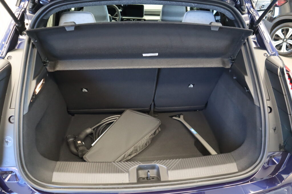 Renault 5, image 21