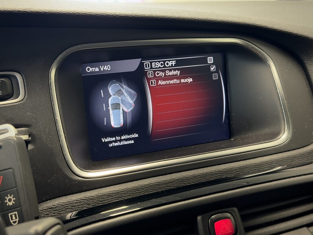 Volvo V40, image 15