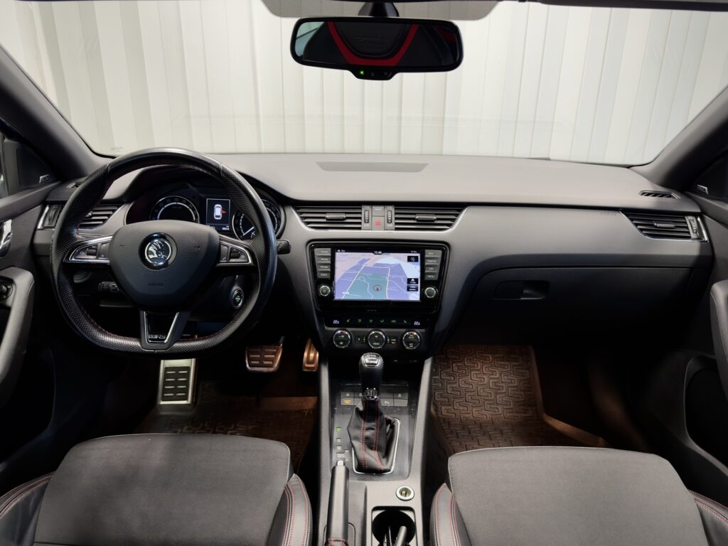 Skoda Octavia, image 10