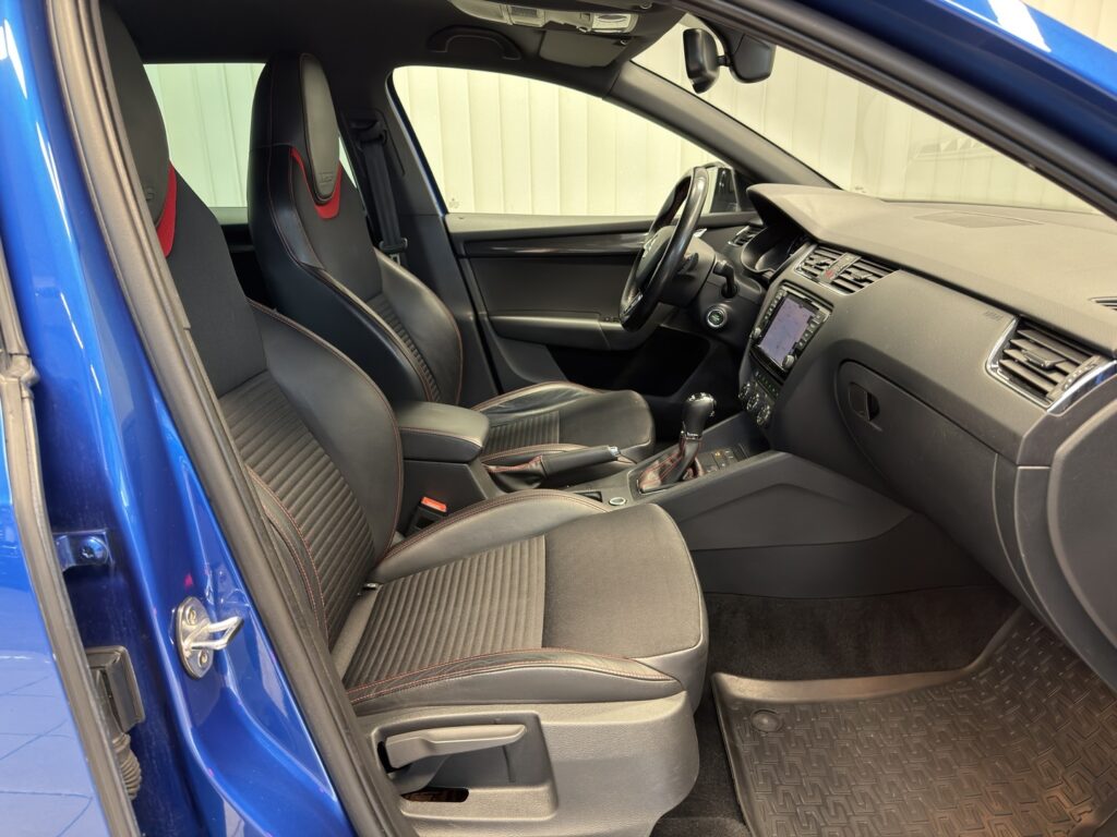 Skoda Octavia, image 8