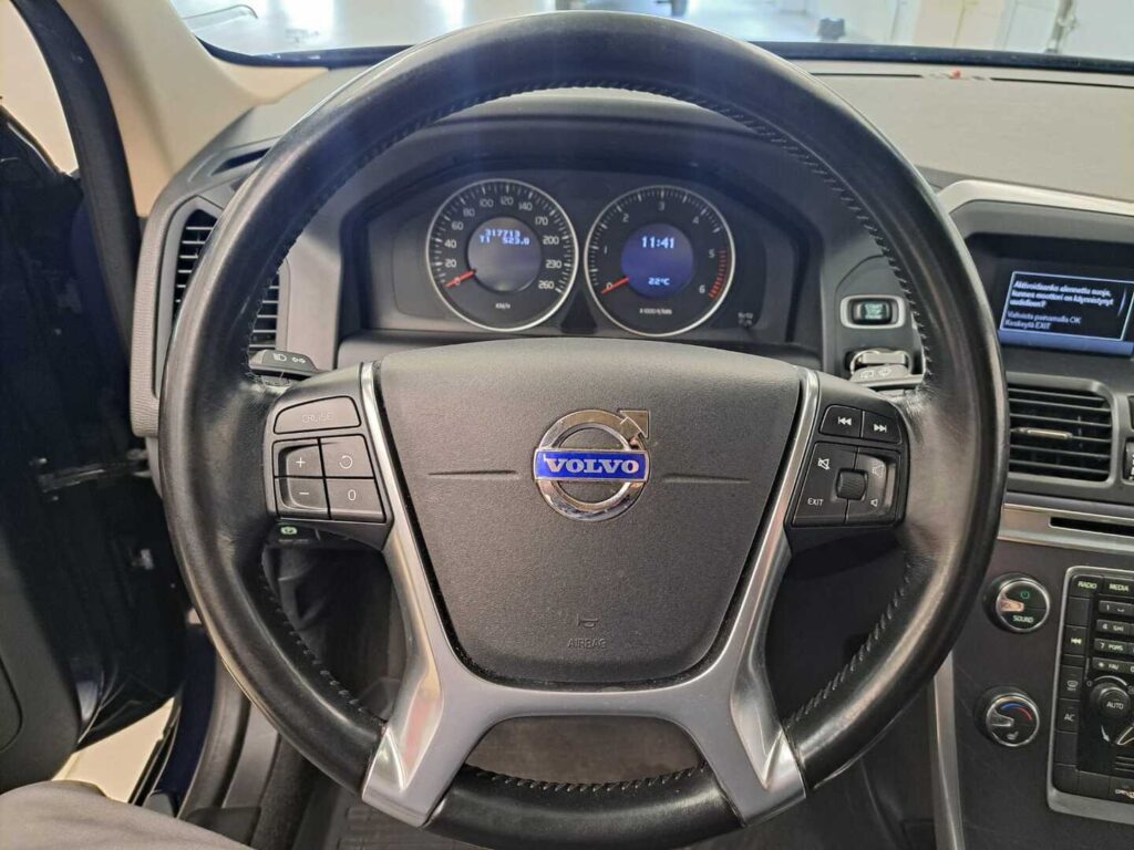 Volvo XC60, image 10