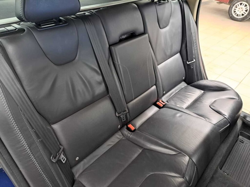 Volvo XC60, image 13