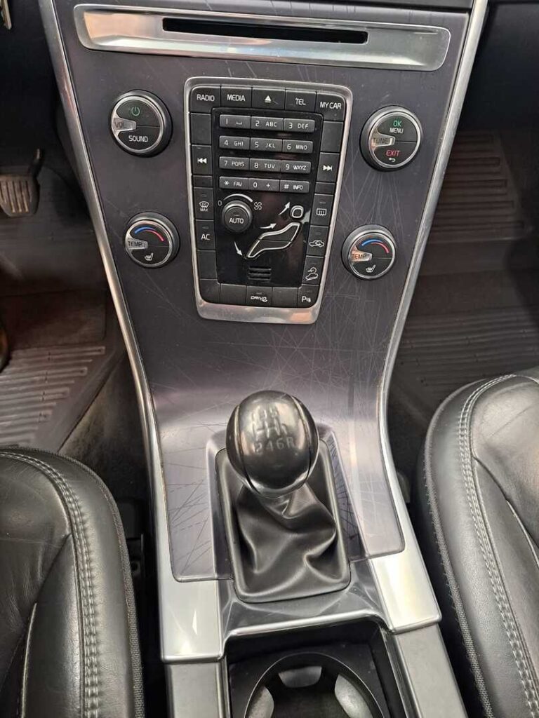 Volvo XC60, image 20