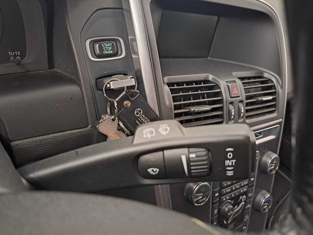 Volvo XC60, image 22