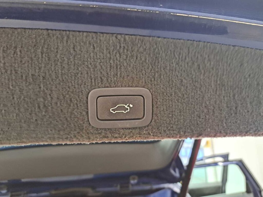 Volvo XC60, image 25