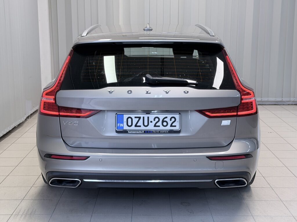 Volvo V60, image 4