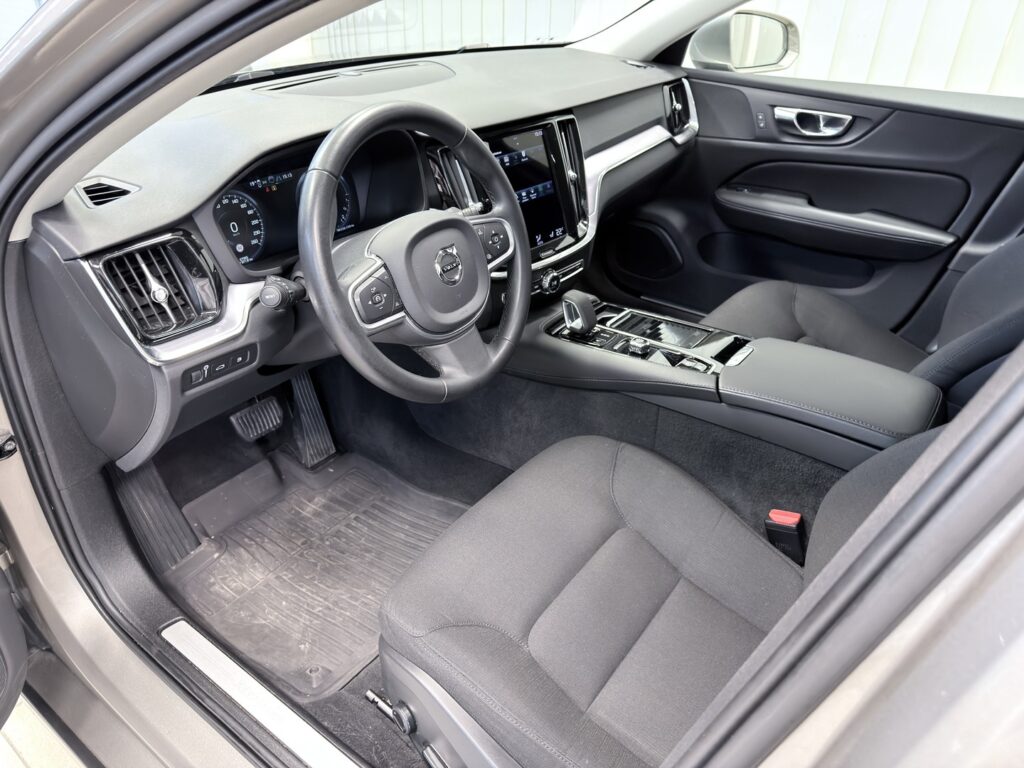 Volvo V60, image 6