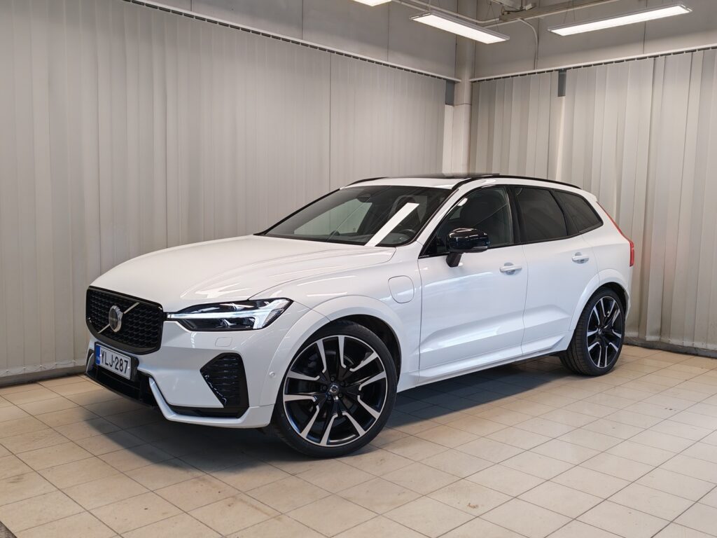 Volvo XC60, image 2