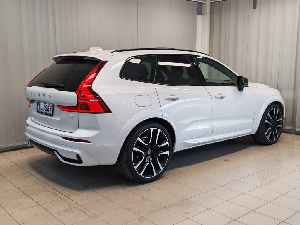 Volvo XC60, image 3