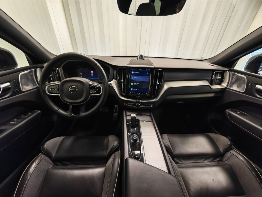 Volvo XC60, image 8