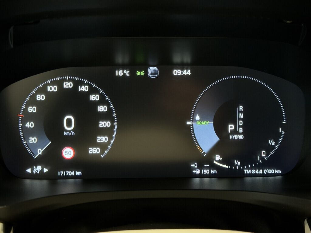 Volvo V60, image 11