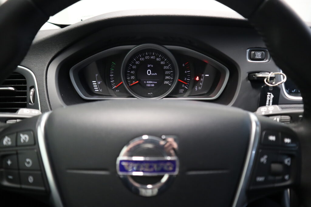 Volvo V40, image 11