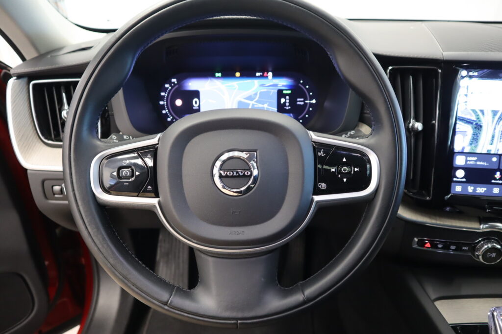 Volvo XC60, image 12