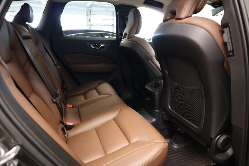 VOLVO XC60, image 9