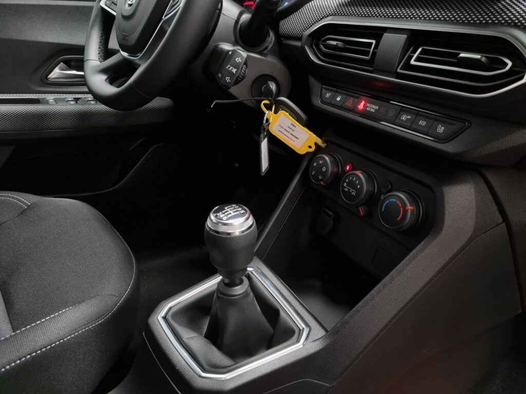 Dacia Sandero, image 11