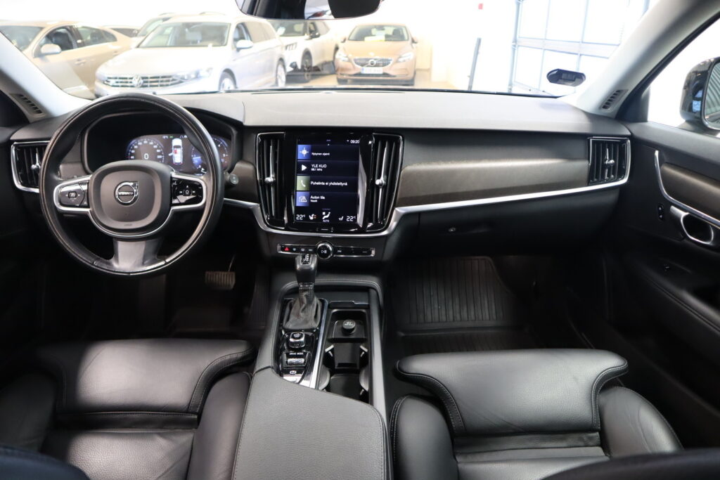 Volvo V90 Cross Country, image 4