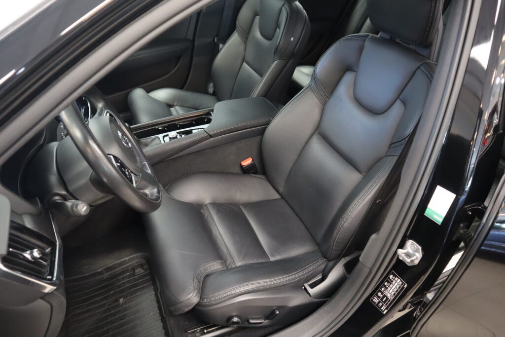 Volvo V90 Cross Country, image 5