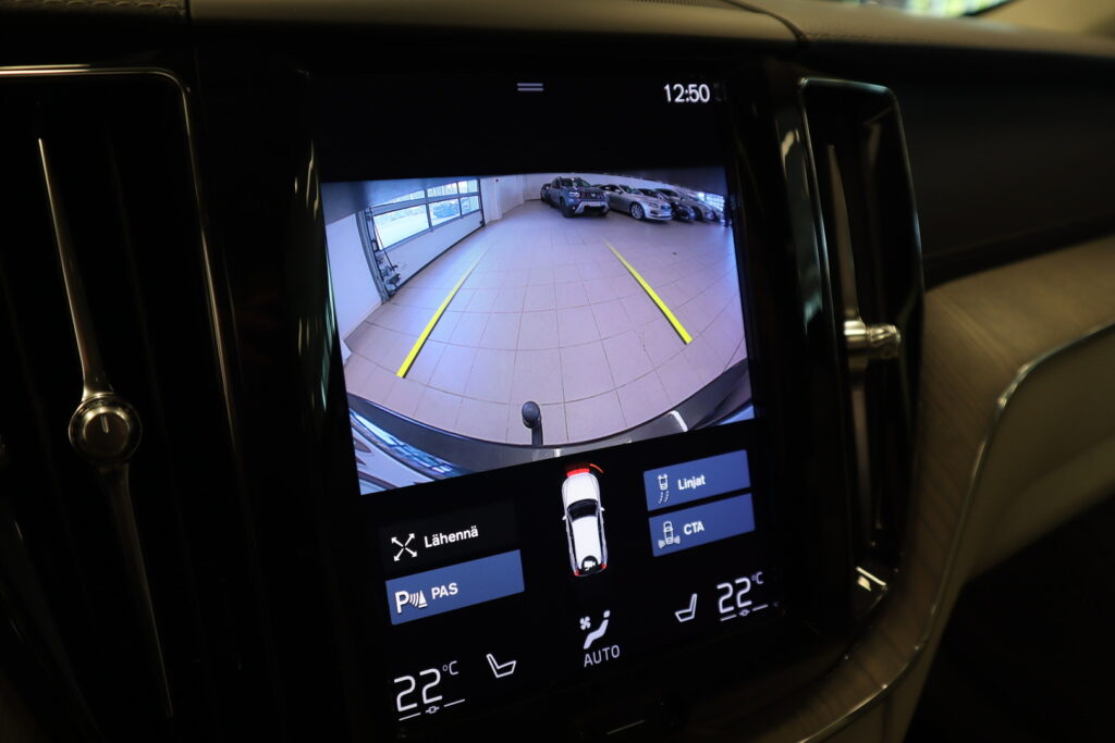 Volvo XC60, image 15