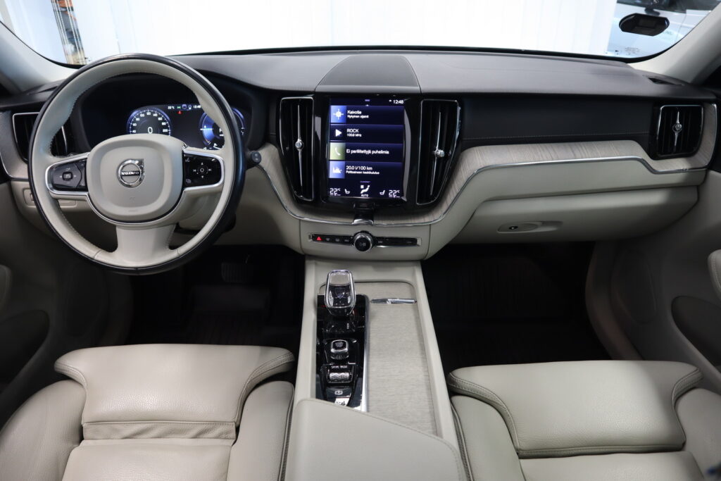 Volvo XC60, image 7