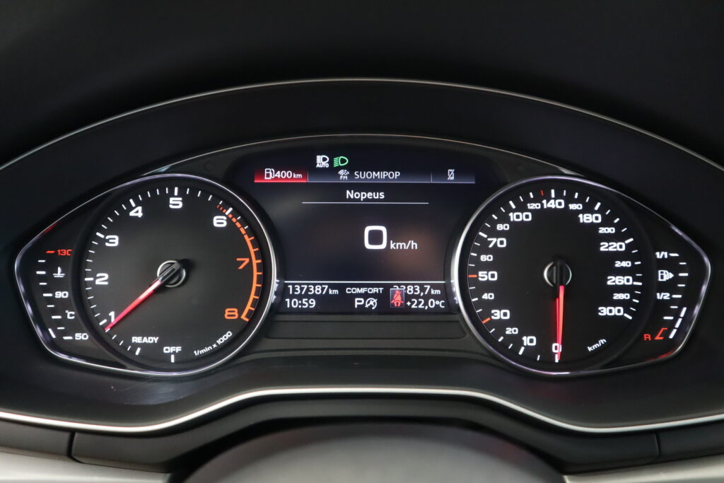 Audi A4, image 19