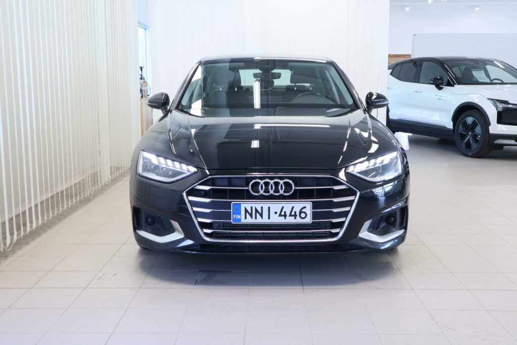 Audi A4, image 2