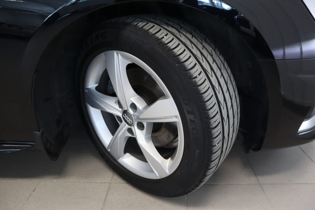 Audi A4, image 23