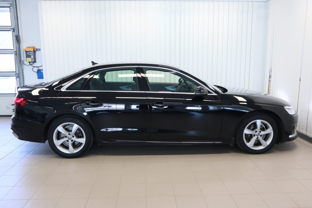 Audi A4, image 6