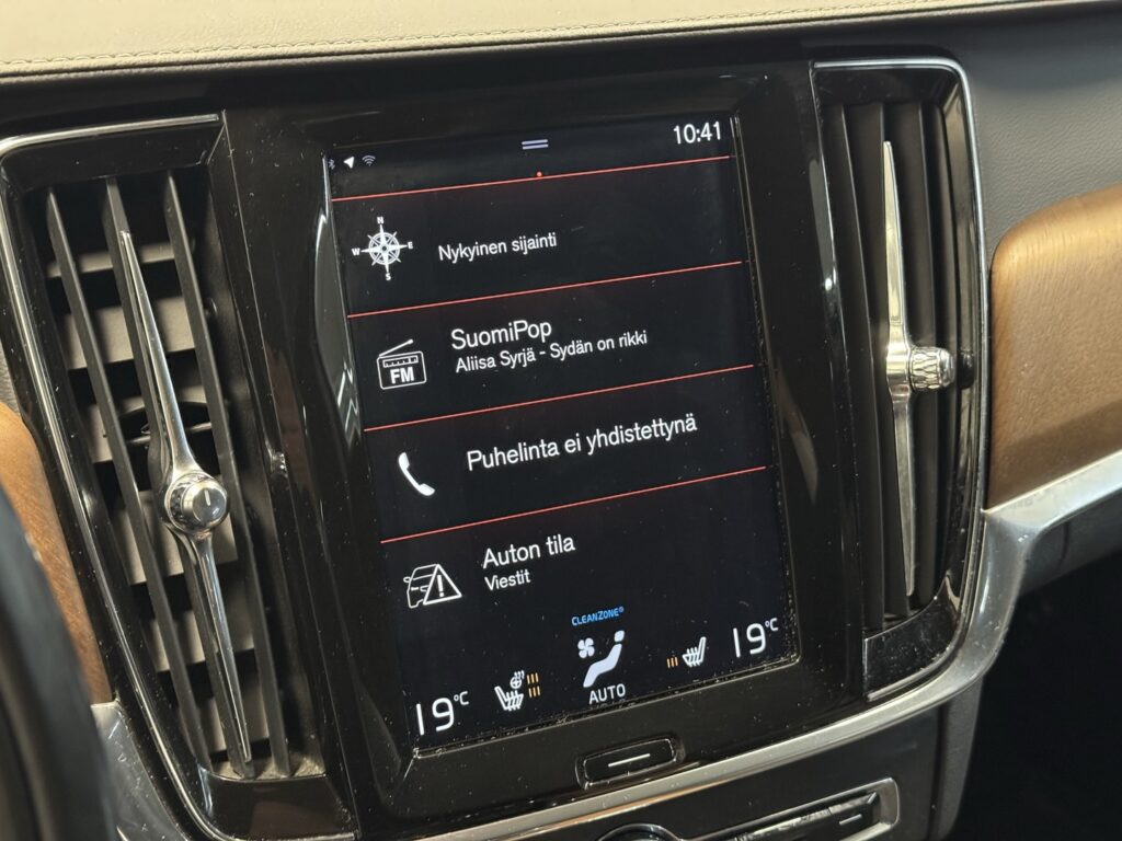 Volvo V90, image 12