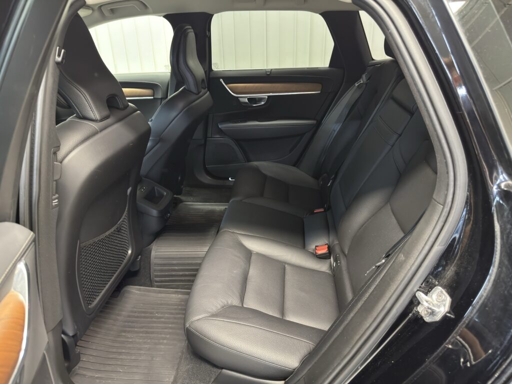 Volvo V90, image 6