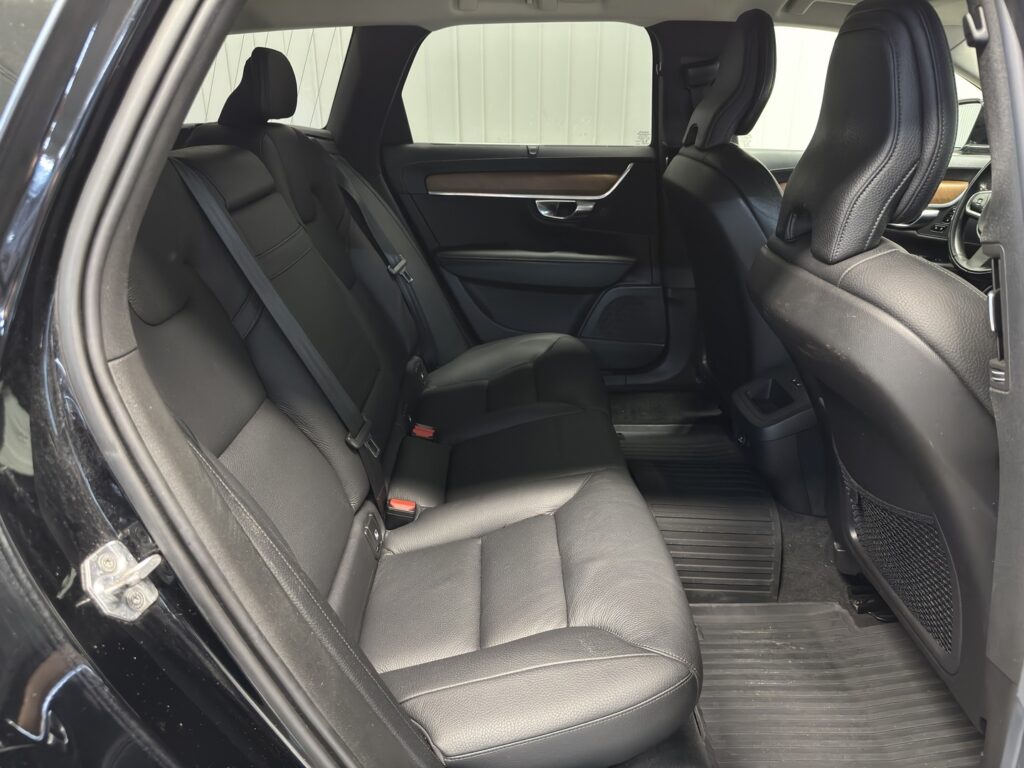 Volvo V90, image 7