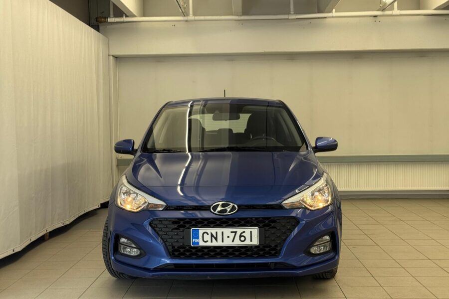 Hyundai i20 Hatchback, image 2