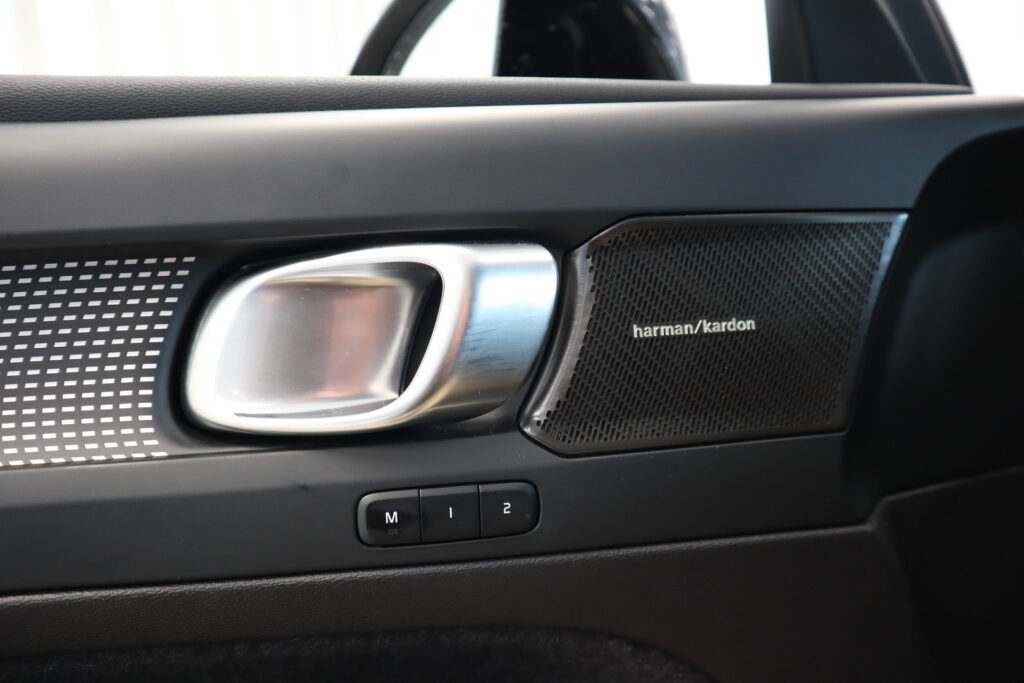 Volvo EC40, image 11