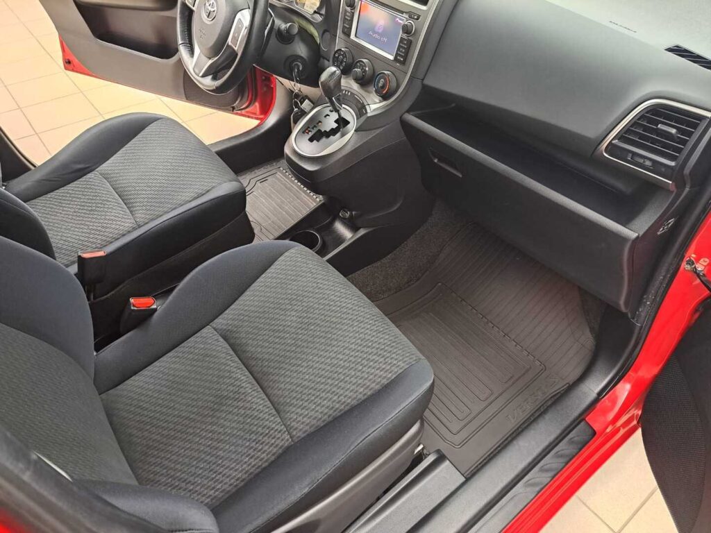 Toyota Verso-S, image 14