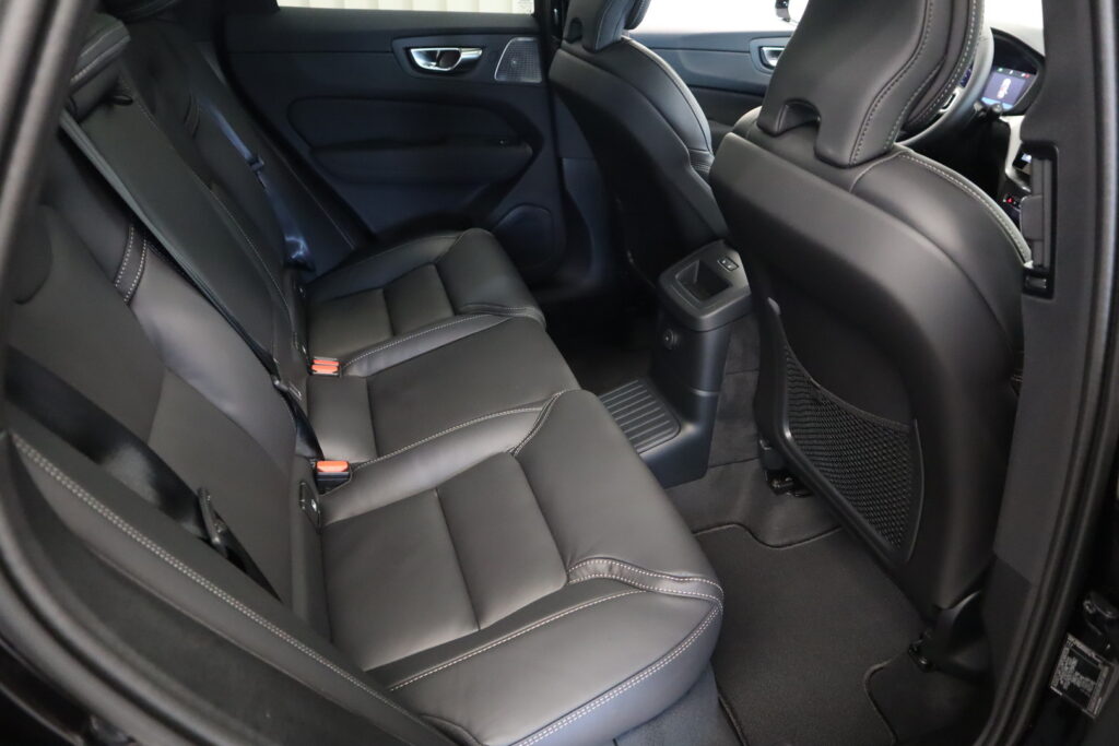 Volvo XC60, image 10