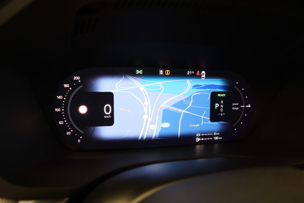 Volvo XC60, image 12