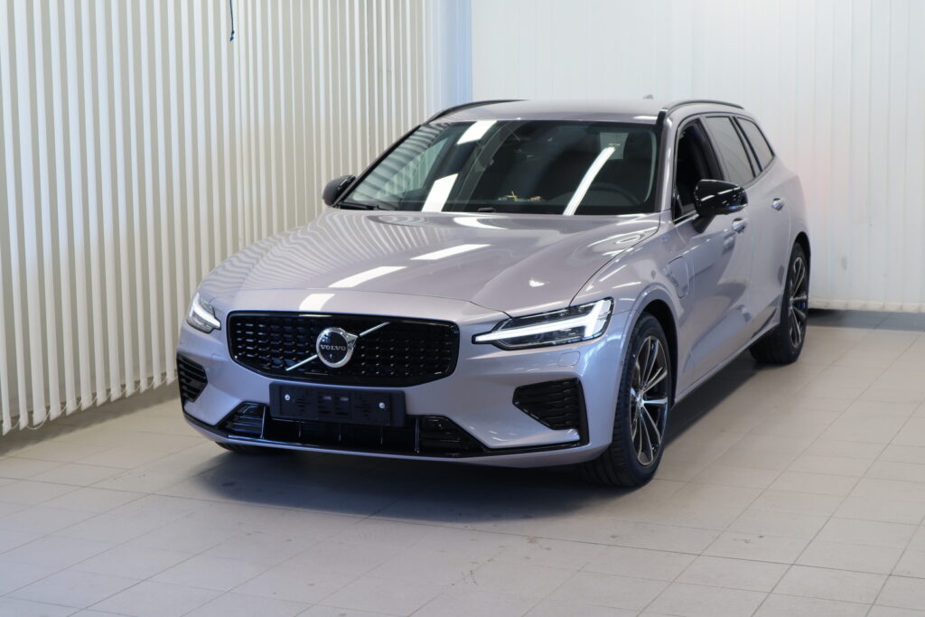 Volvo V60, image 1