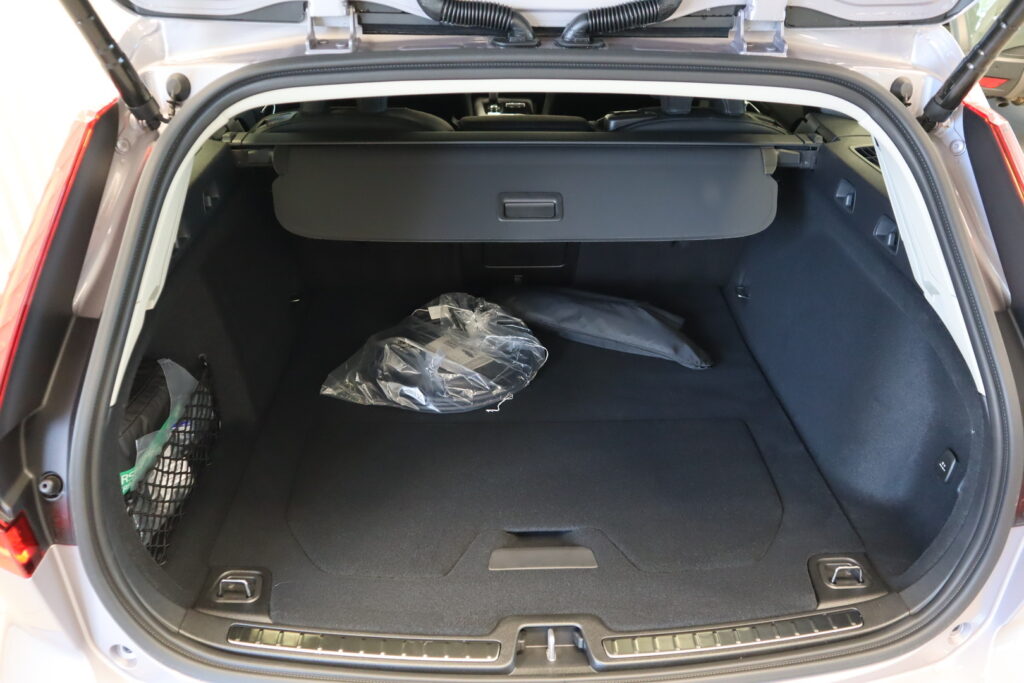 Volvo V60, image 18