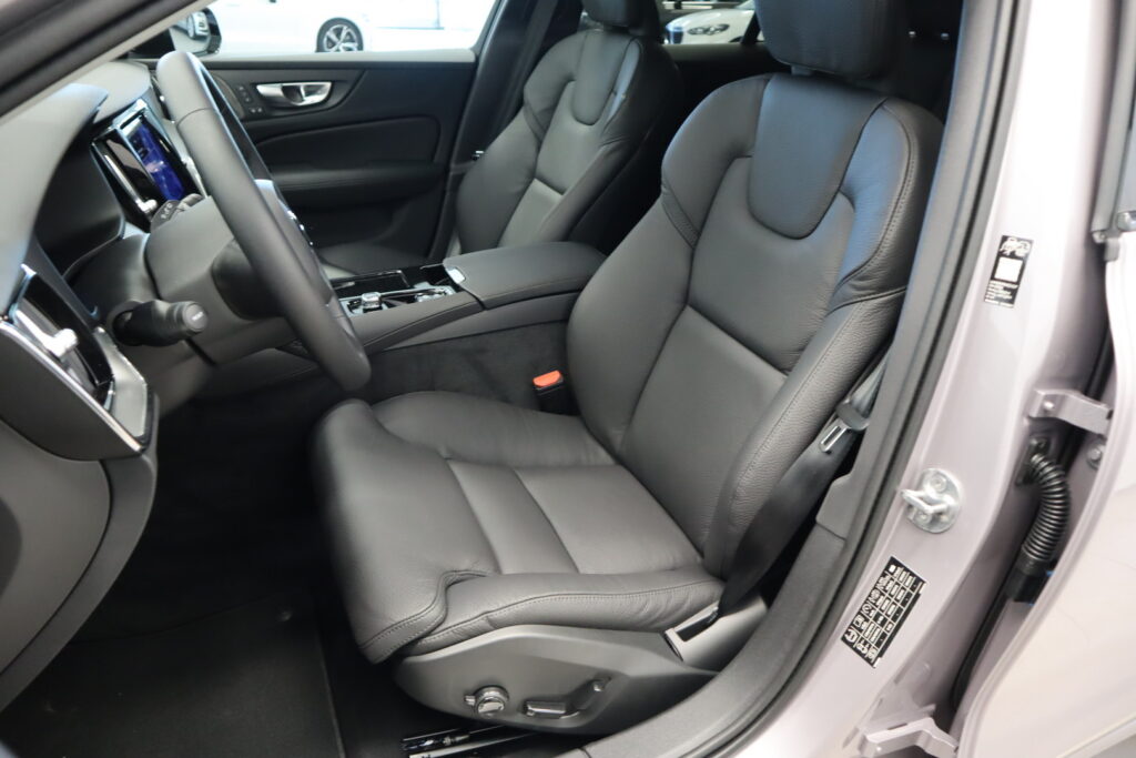 Volvo V60, image 8